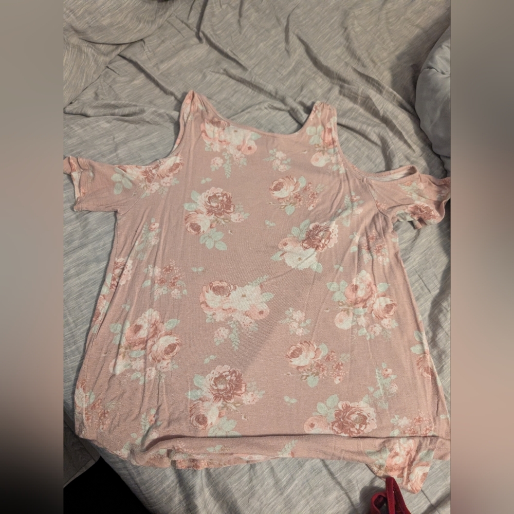 Floral Cold Shoulder Top - Pink